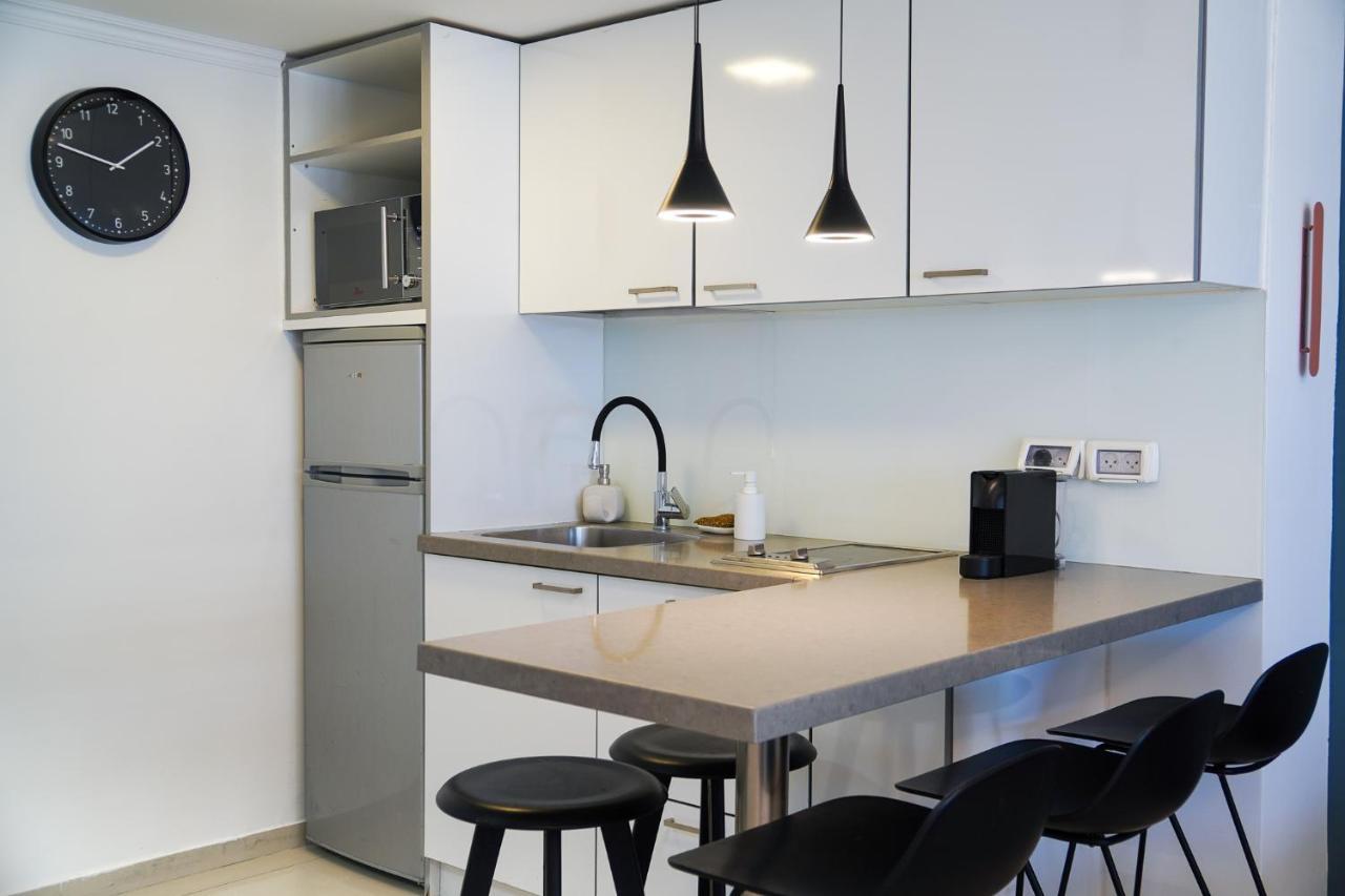 Beachfront Boutique Apartment Herzliya Экстерьер фото
